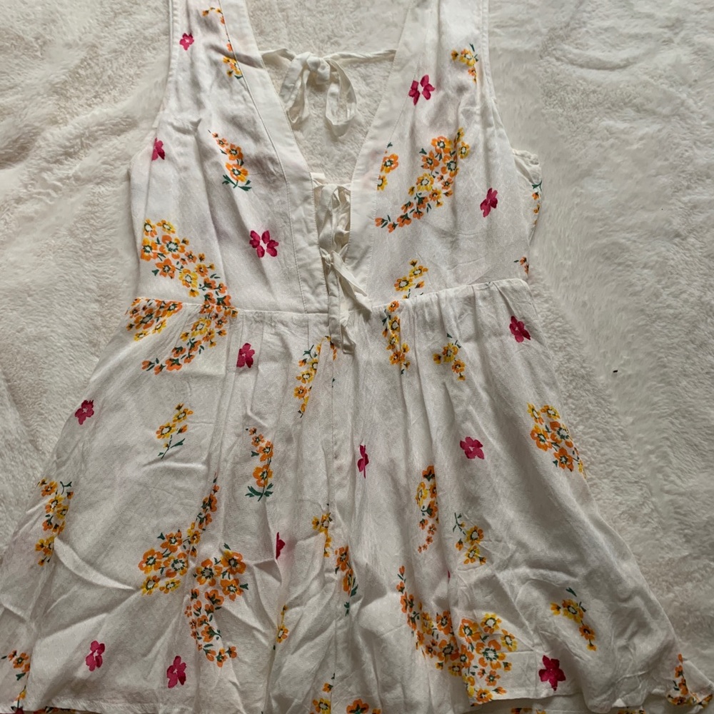 URBAN OUTFITTERS ROMPER